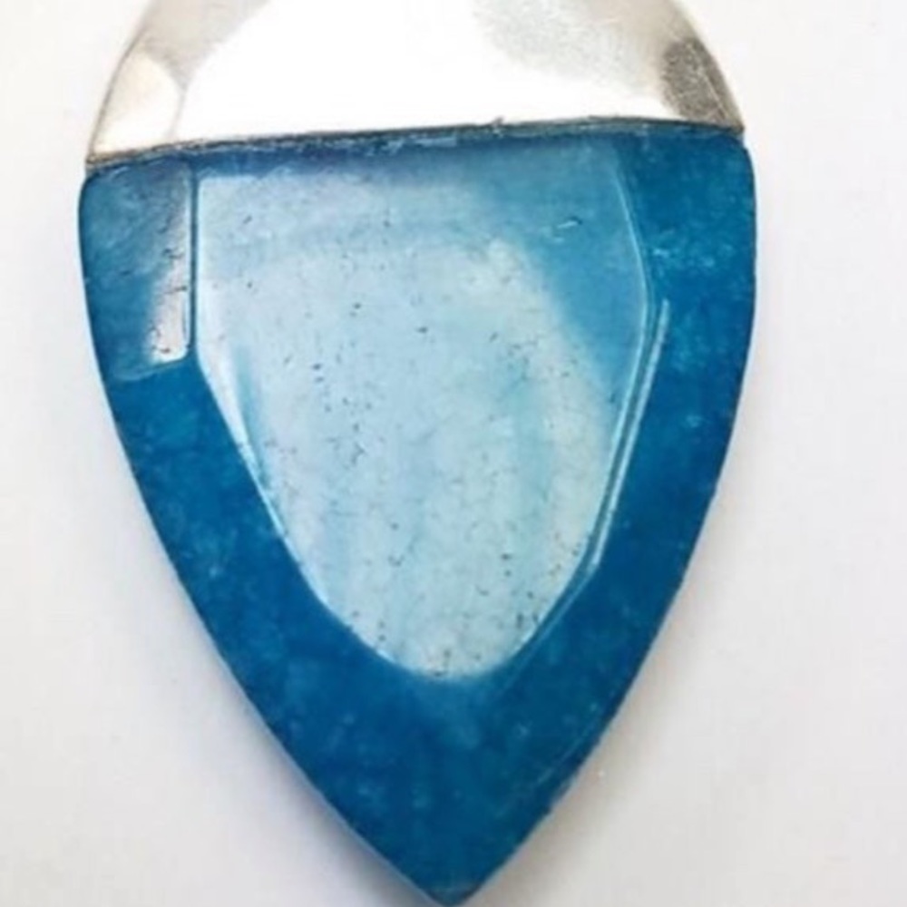 Kenneth Cole Silver Tone Blue Stone Pendant Choker Necklace